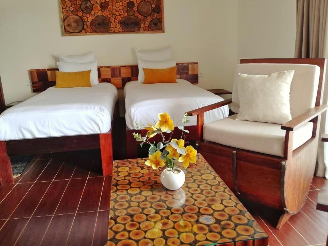 Bira Hotel อันต์ซิราเบ ภายนอก รูปภาพ