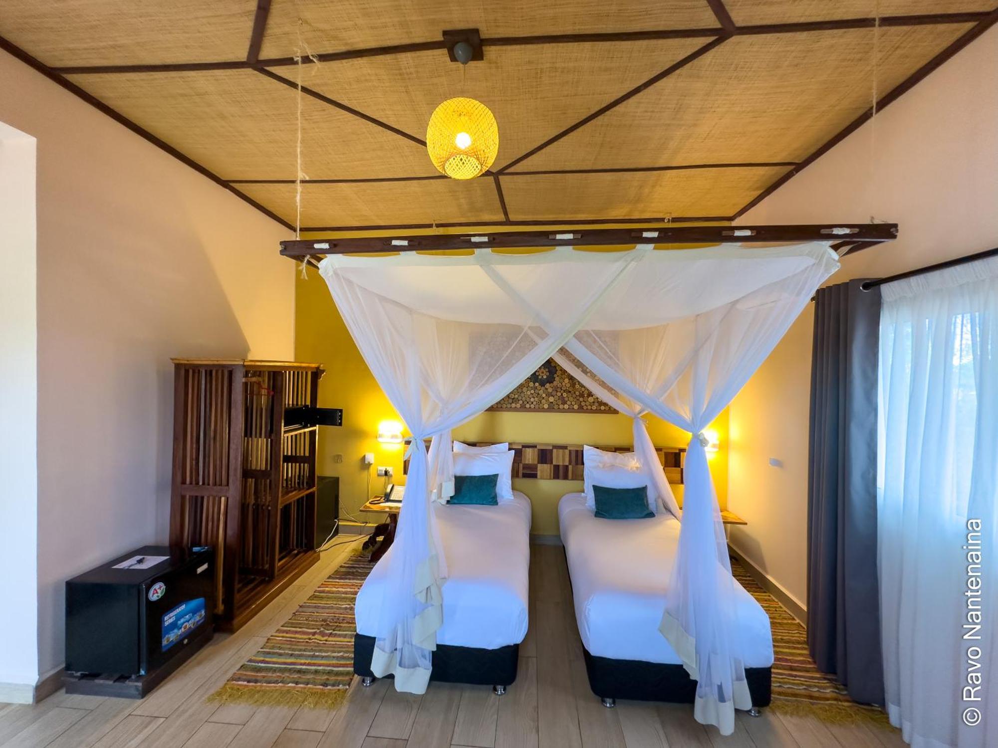 Bira Hotel อันต์ซิราเบ ภายนอก รูปภาพ