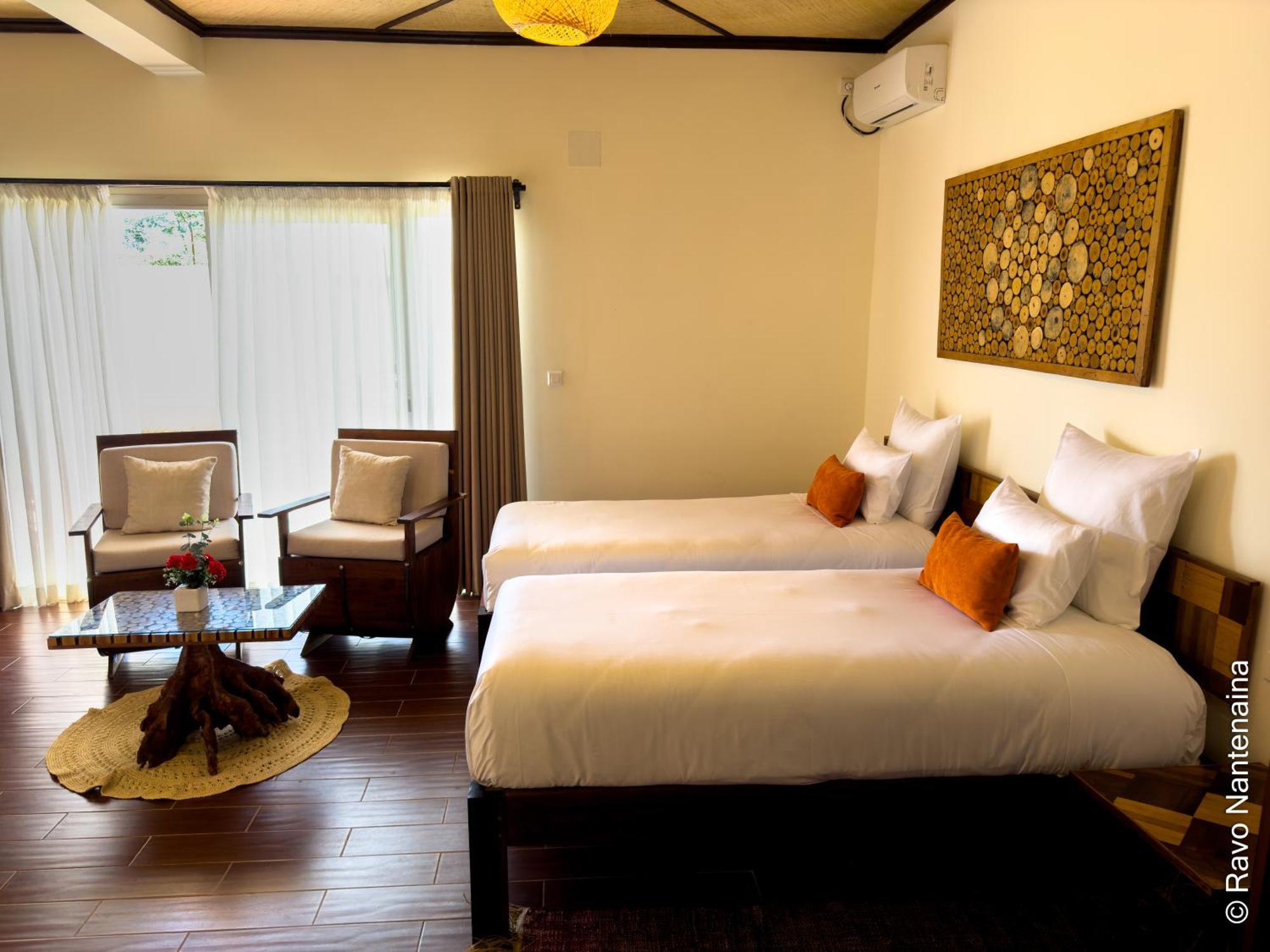 Bira Hotel อันต์ซิราเบ ภายนอก รูปภาพ